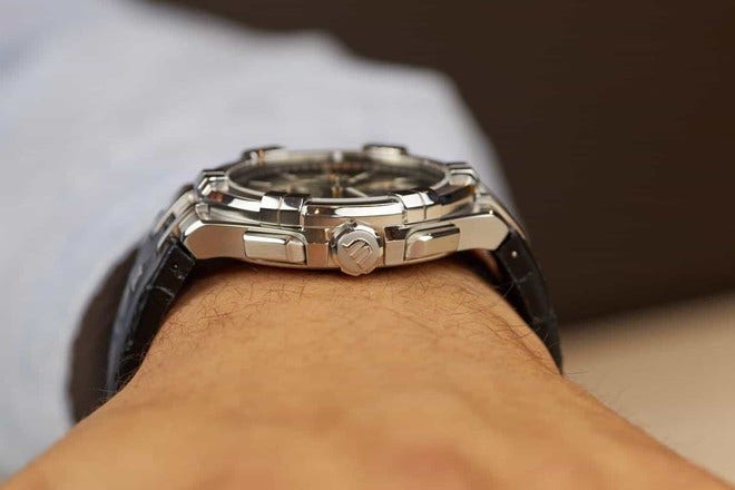  Shop Authentic Maurice Lacroix Aikon Chronograph Black Dial Black Leather Strap Watch for Men - AI1018-SS001-330-1 - Luxxuri