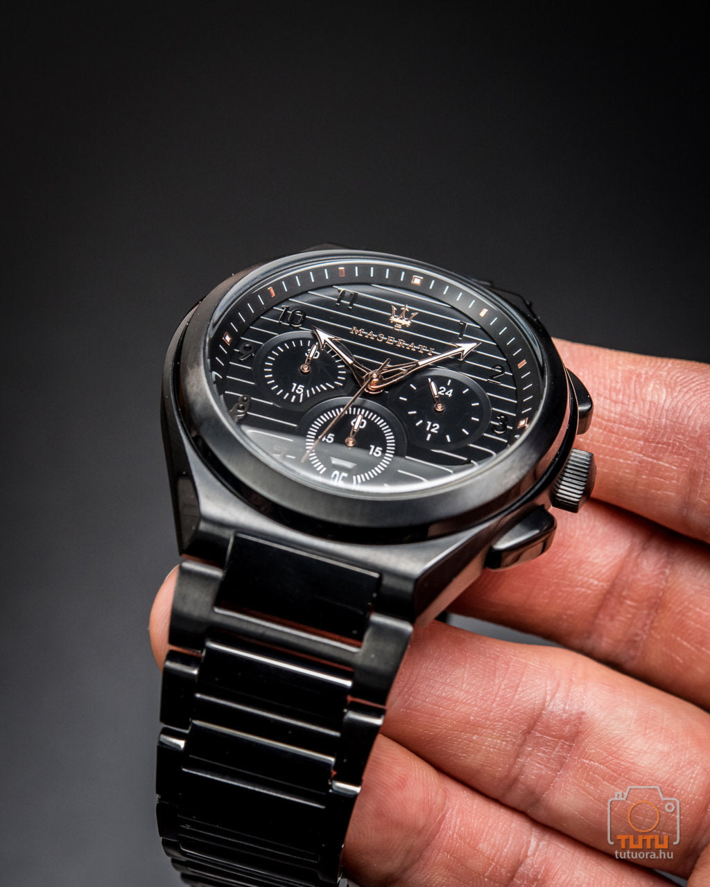  Shop Authentic Maserati Triconic Quartz Black Dial Black Steel Strap Watch For Men - R8873639003 - Luxxuri