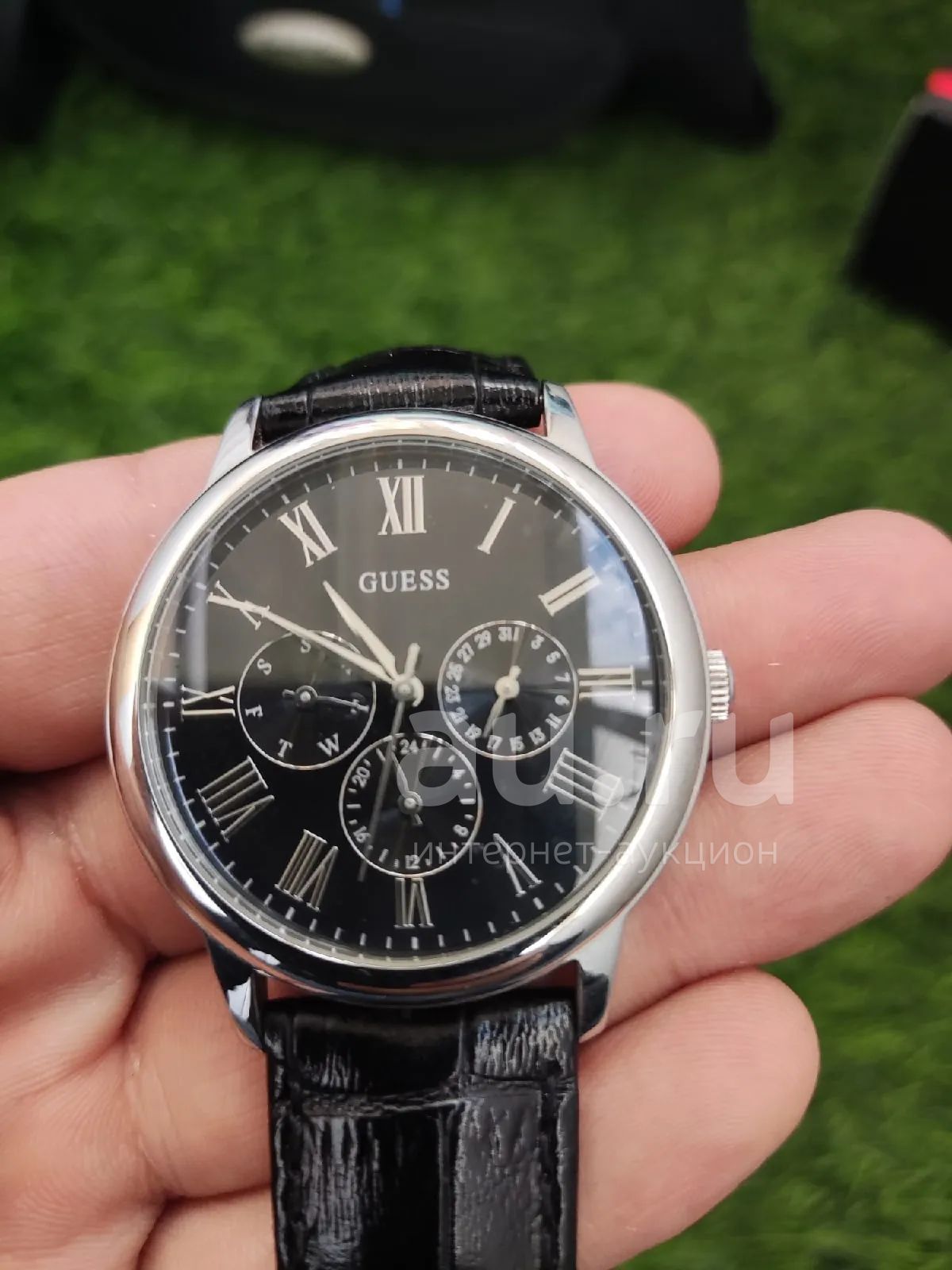  Shop Authentic Guess Wafer Analog Black Dial Black Leather Strap Watch For Men - W70016G1 - Luxxuri