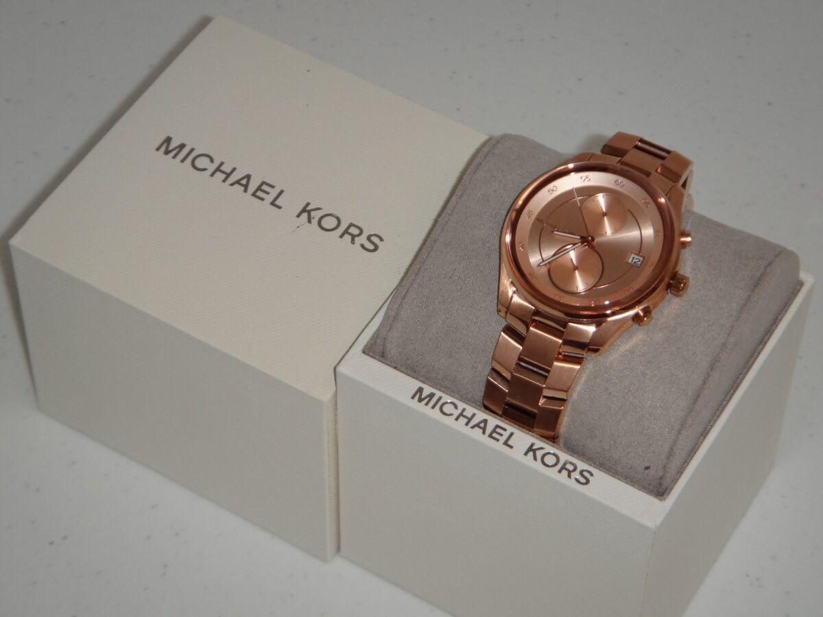  Shop Authentic Michael Kors Briar Quartz Rose Gold Dial Rose Gold Steel Strap Watch For Women - MK6465 - Luxxuri