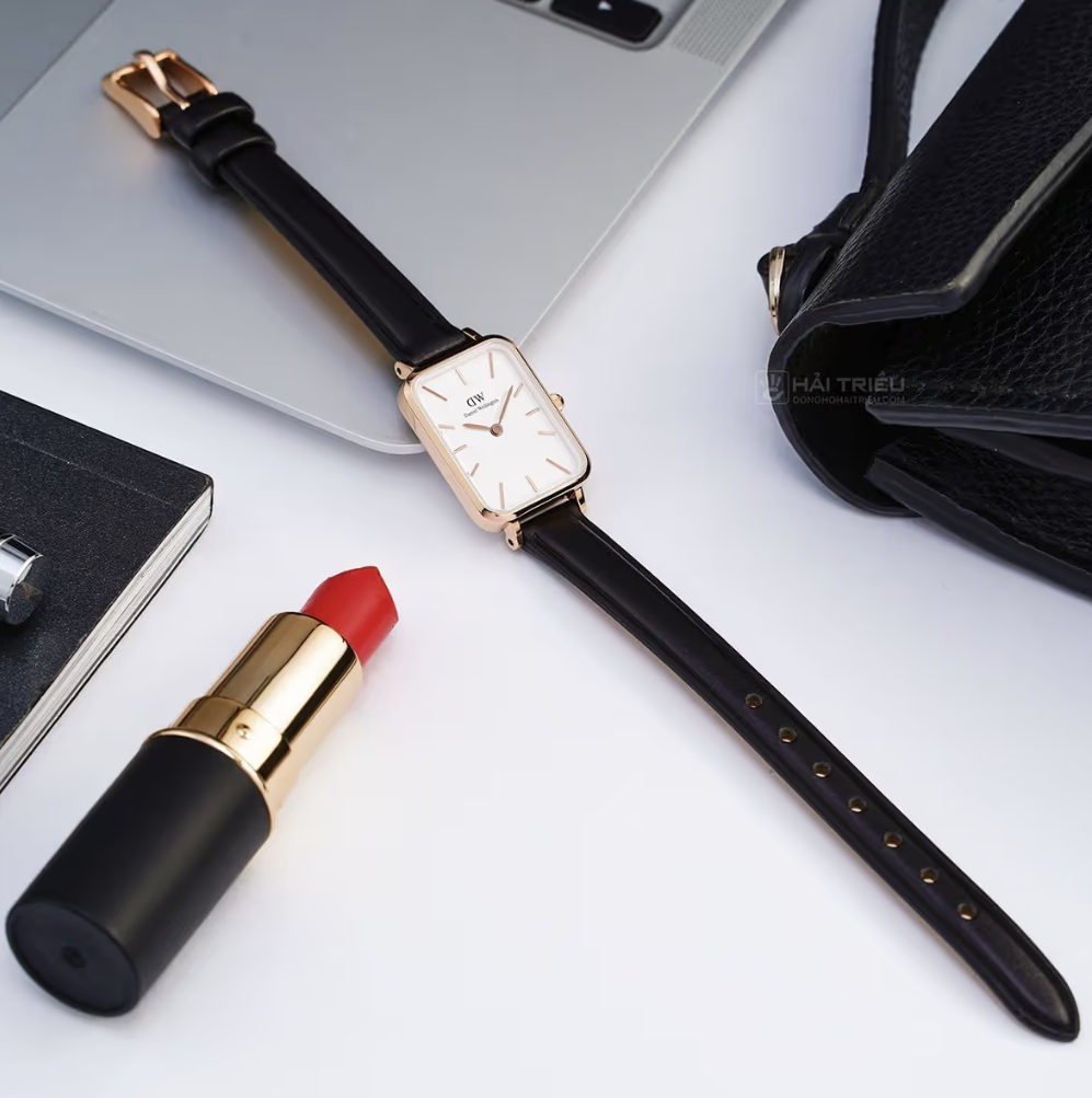  Shop Authentic Daniel Wellington Quadro White Dial Black Leather Strap Watch For Women - DW00100434 - Luxxuri