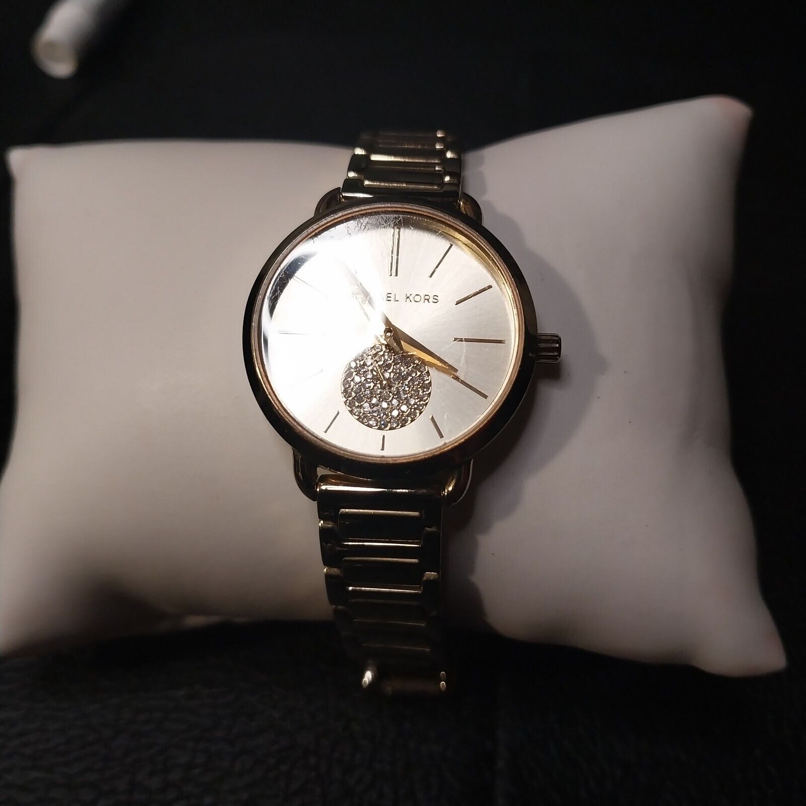  Shop Authentic Michael Kors Portia Quartz Gold Dial Gold Steel Strap Watch For Women - MK3838 - Luxxuri