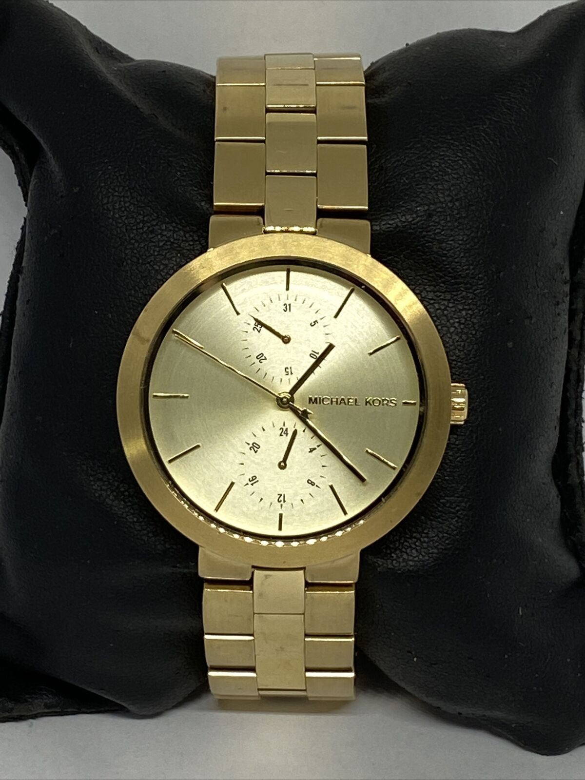  Shop Authentic Michael Kors Garner Quartz Gold Dial Gold Steel Strap Watch For Women - MK6408 - Luxxuri