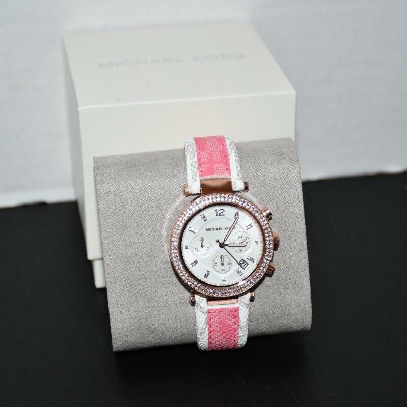  Shop Authentic Michael Kors Parker Chronograph White Dial Two Tone Leather Strap Watch For Women - MK6951 - Luxxuri