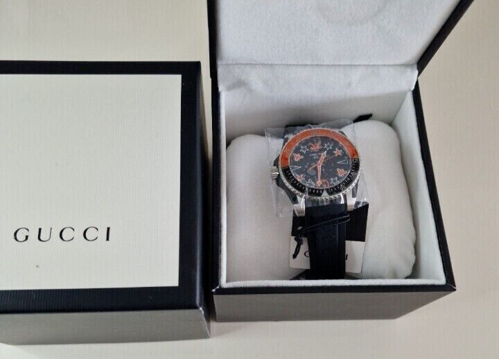  Shop Authentic Gucci Dive Limited Edition Black Dial Black Rubber Strap Unisex Watch - YA136333 - Luxxuri