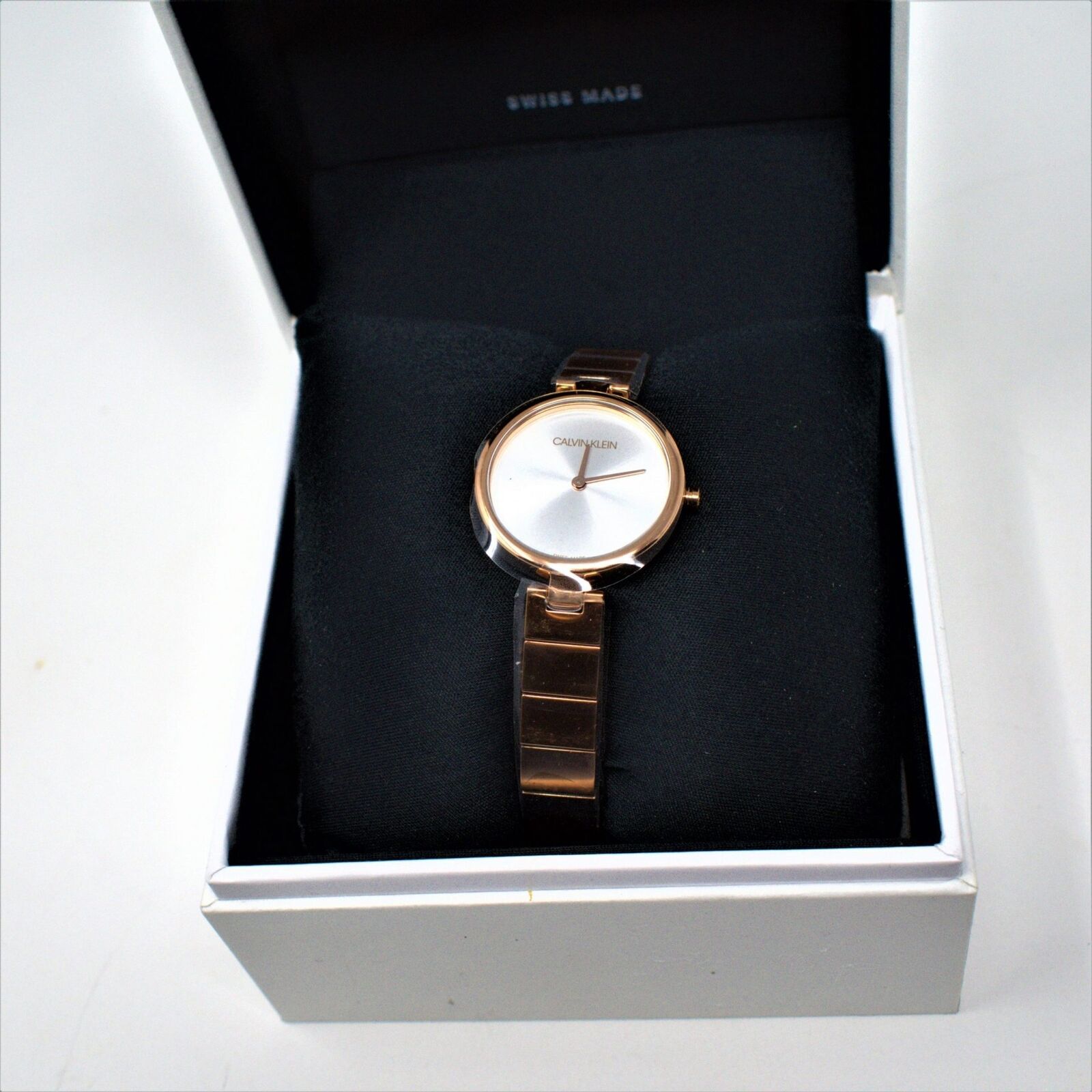  Shop Authentic Calvin Klein Authentic White Dial Rose Gold Steel Strap Watch for Women - K8G23646 - Luxxuri