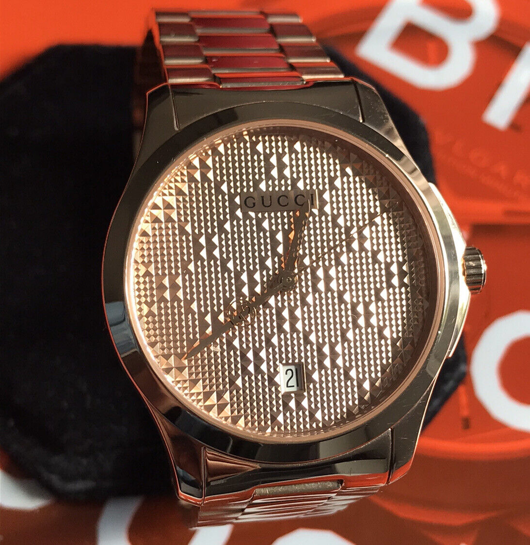  Shop Authentic Gucci G Timeless Quartz Gold Dial Gold Steel Strap Watch For Women - YA126482 - Luxxuri