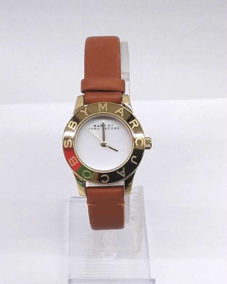  Shop Authentic Marc Jacobs Mini Blade White Dial Brown Leather Strap Watch for Women - MBM1219 - Luxxuri