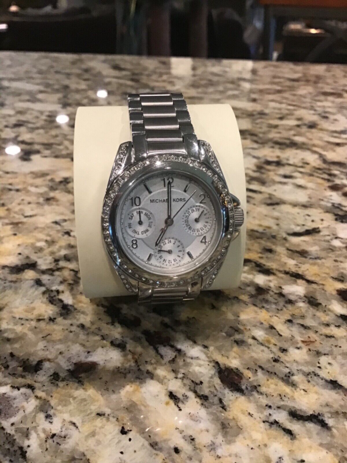  Shop Authentic Michael Kors Blair Silver Dial SIlver Steel Strap Watch for Women - MK5612 - Luxxuri