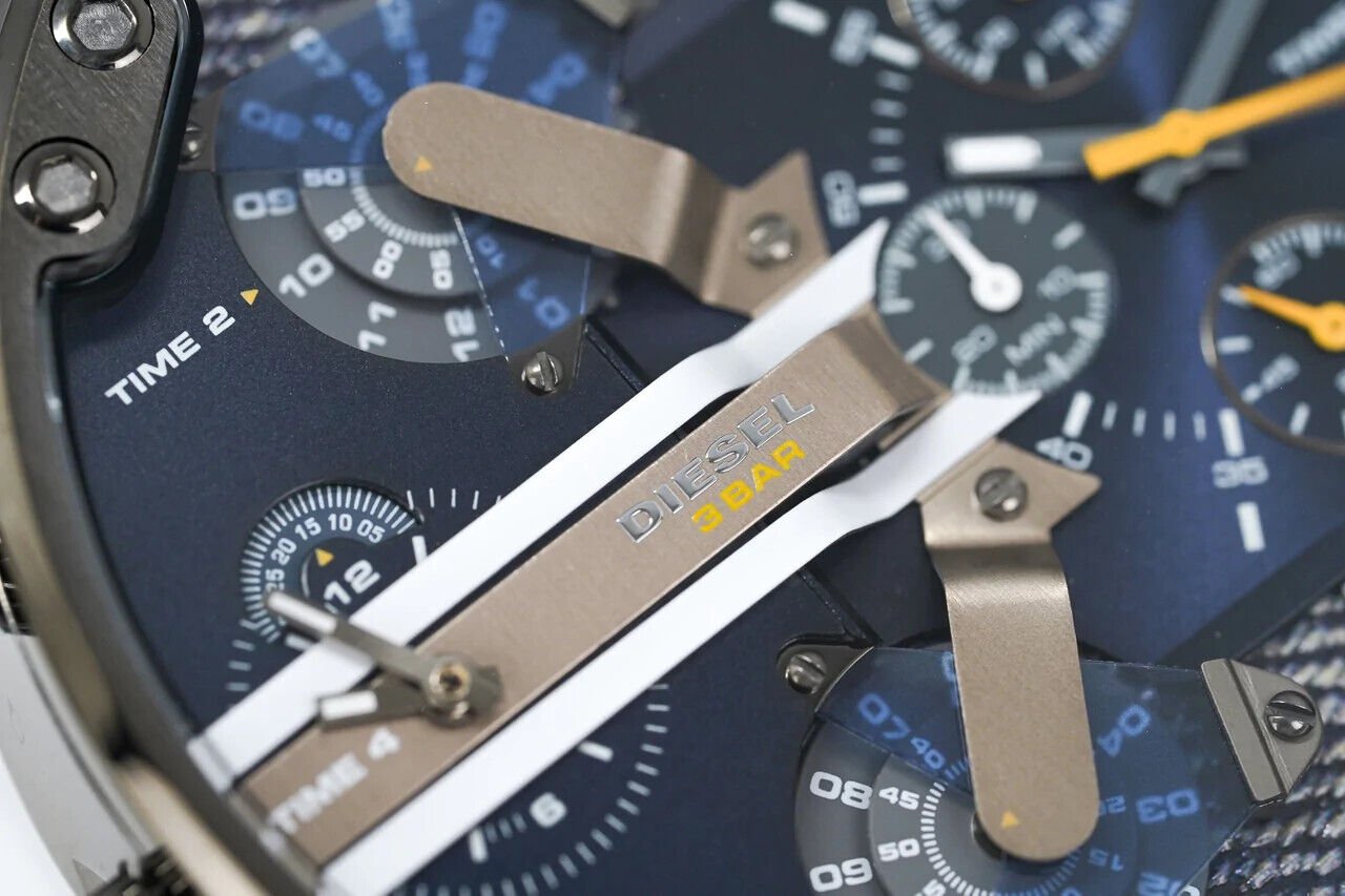  Shop Authentic Diesel Big Daddy 2.0 Blue Dial Grey Stainless Strap Watch For Men - DZ7331 - Luxxuri