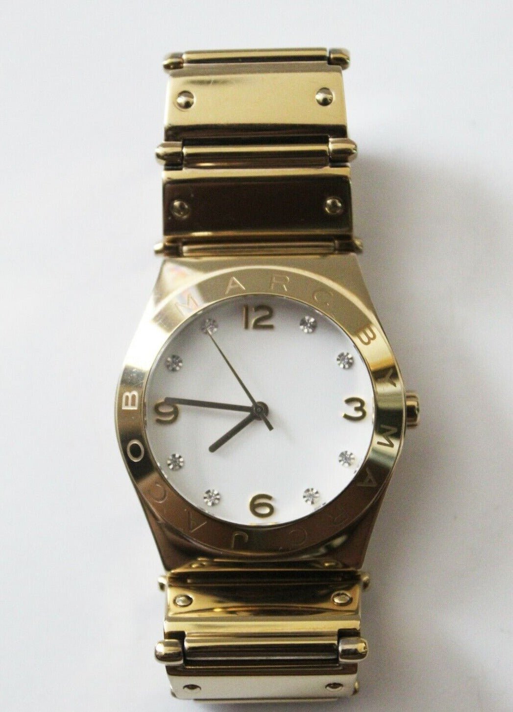  Shop Authentic Marc Jacobs Amy White Dial Gold Steel Strap Watch for Women - MBM8519 - Luxxuri