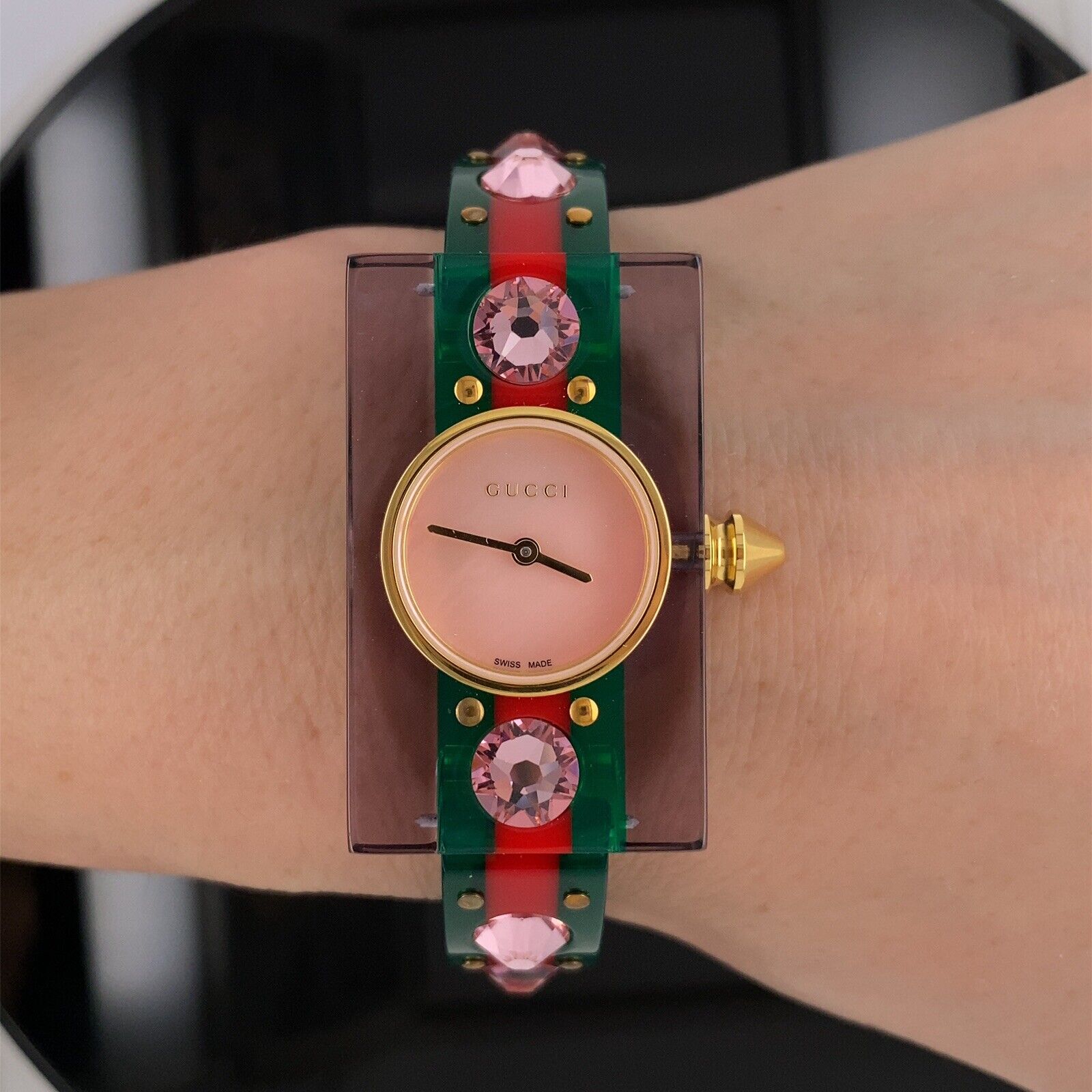  Shop Authentic Gucci Vintage Web Pink Mother of Pearl Dial Two Tone Plastic Strap Watch For Women - YA143525 - Luxxuri