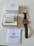  Shop Authentic Versace Casual Chronograph Grey Dial Brown Leather Strap Watch for Men - VERG001-18 - Luxxuri