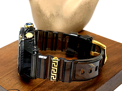  Shop Authentic Versace Icon Active Chronograph Black Dial Black Steel Strap Watch for Men - VEZ700421 - Luxxuri