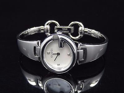  Shop Authentic Gucci Guccissima Diamonds Mother of Pearl Dial Silver Steel Strap Watch For Women - YA134504 - Luxxuri
