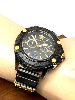  Shop Authentic Versace Icon Active Chronograph Black Dial Black Steel Strap Watch for Men - VEZ700421 - Luxxuri