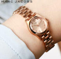 Shop Authentic Marc Jacobs Dinky Rose Gold Dial Rose Gold Steel Strap Watch for Women - MBM3200 - Luxxuri