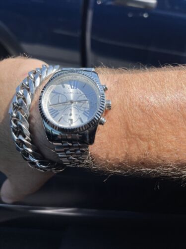  Shop Authentic Michael Kors Lexington Silver Dial Silver Steel Strap Watch for Women - MK5555 - Luxxuri