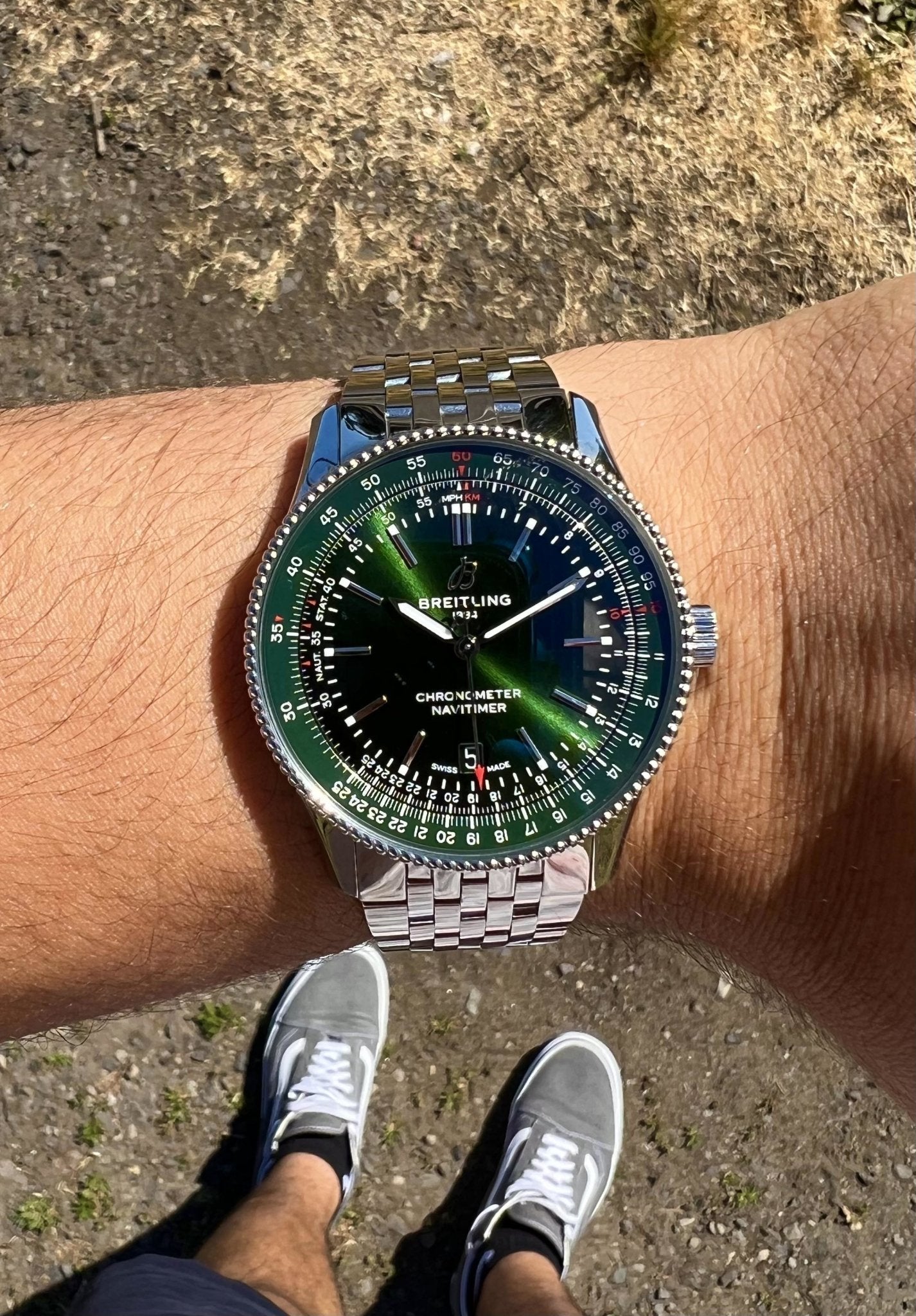  Shop Authentic Breitling Navitimer Automatic 41mm Green Dial Silver Steel Strap Watch for Men - A17326361L1A1 - Luxxuri