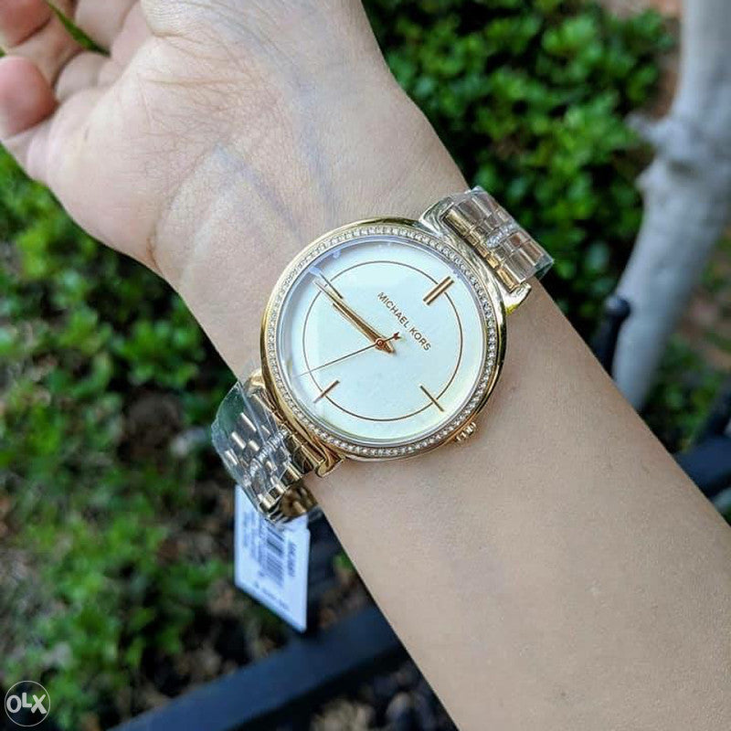  Shop Authentic Michael Kors Cinthia Quartz Gold Dial Gold Steel Strap Watch For Women - MK3681 - Luxxuri