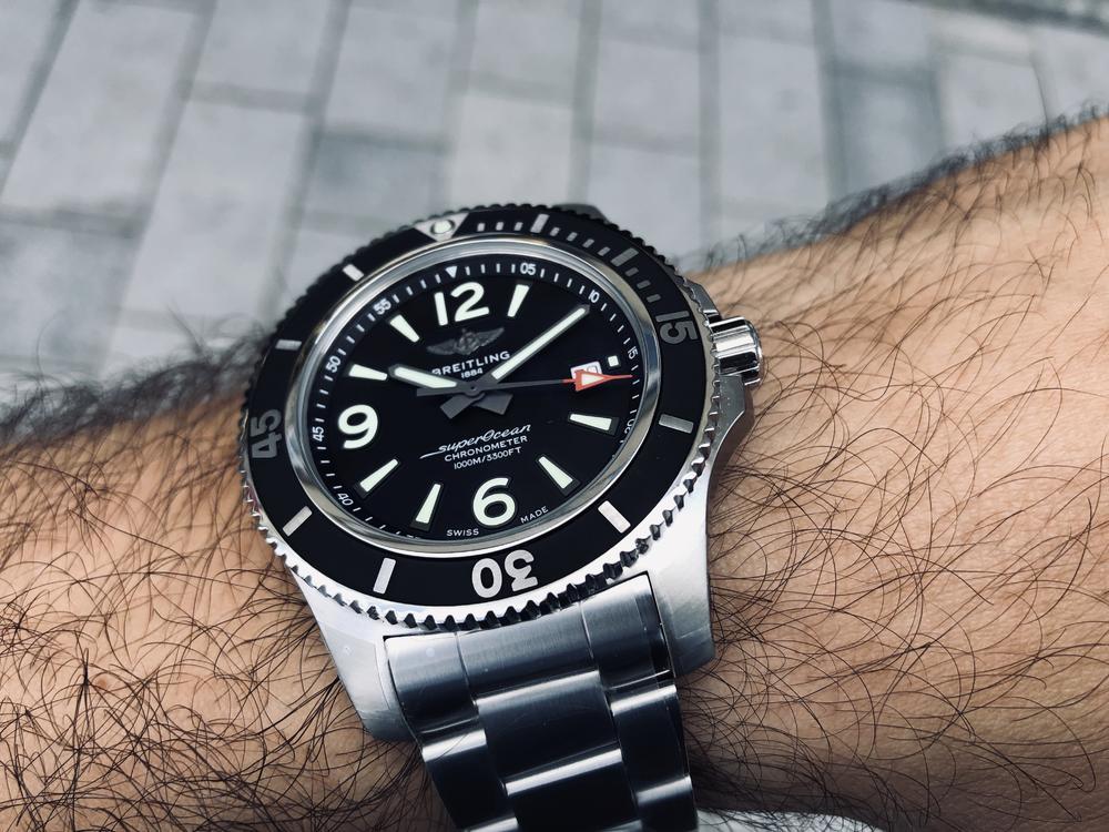  Shop Authentic Breitling Superocean Automatic 44mm Black Dial Silver Steel Strap Watch for Men - A17367D71B1A1 - Luxxuri