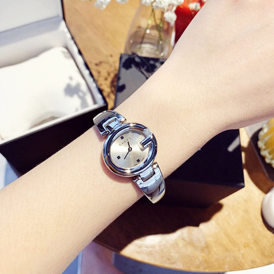  Shop Authentic Gucci Guccissima Quartz Silver Dial Silver Steel Strap Watch For Women - YA134502 - Luxxuri