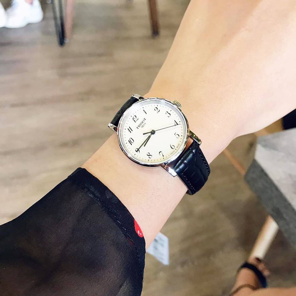  Shop Authentic Tissot Everytime Small White Dial Black Leather Strap Watch For Women - T109.210.16.032.00 - Luxxuri