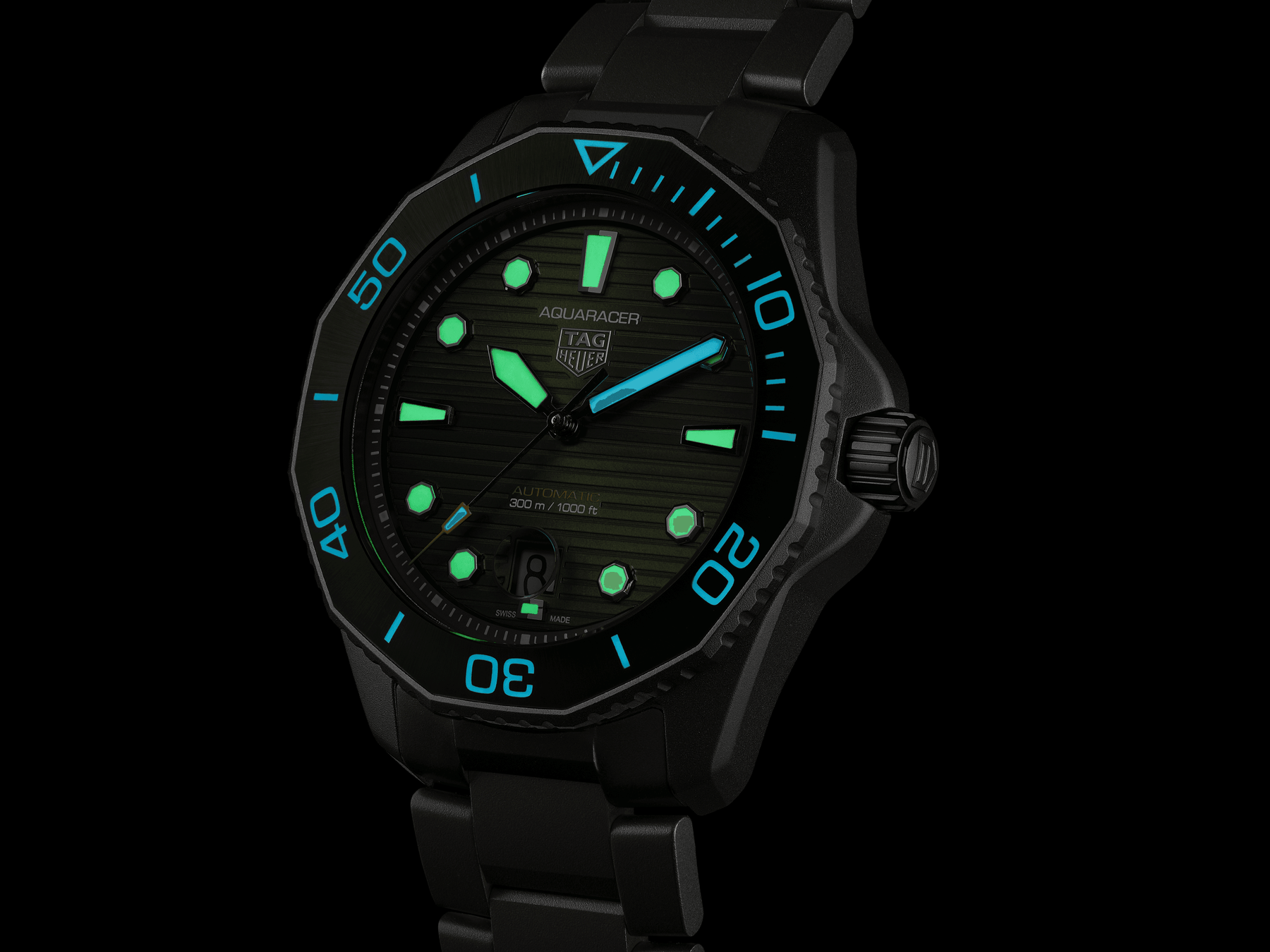  Shop Authentic Tag Heuer Aquaracer Professional 300 Automatic Green Dial Silver Steel Strap Watch for Men - WBP208B.BF0631 - Luxxuri