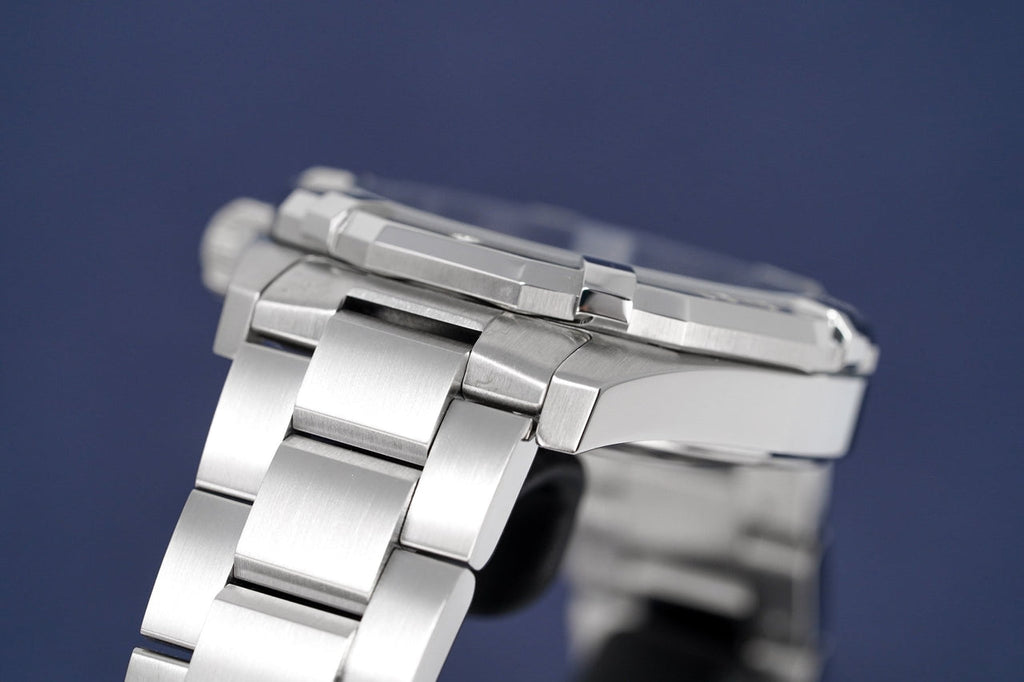  Shop Authentic Tag Heuer Aquaracer Blue Dial Watch for Men - WAY1112.BA0928 - Luxxuri