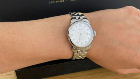  Shop Authentic Tissot Le Locle Automatic Lady Silver Dial Silver Steel Strap Watch For Women - T006.207.11.036.00 - Luxxuri