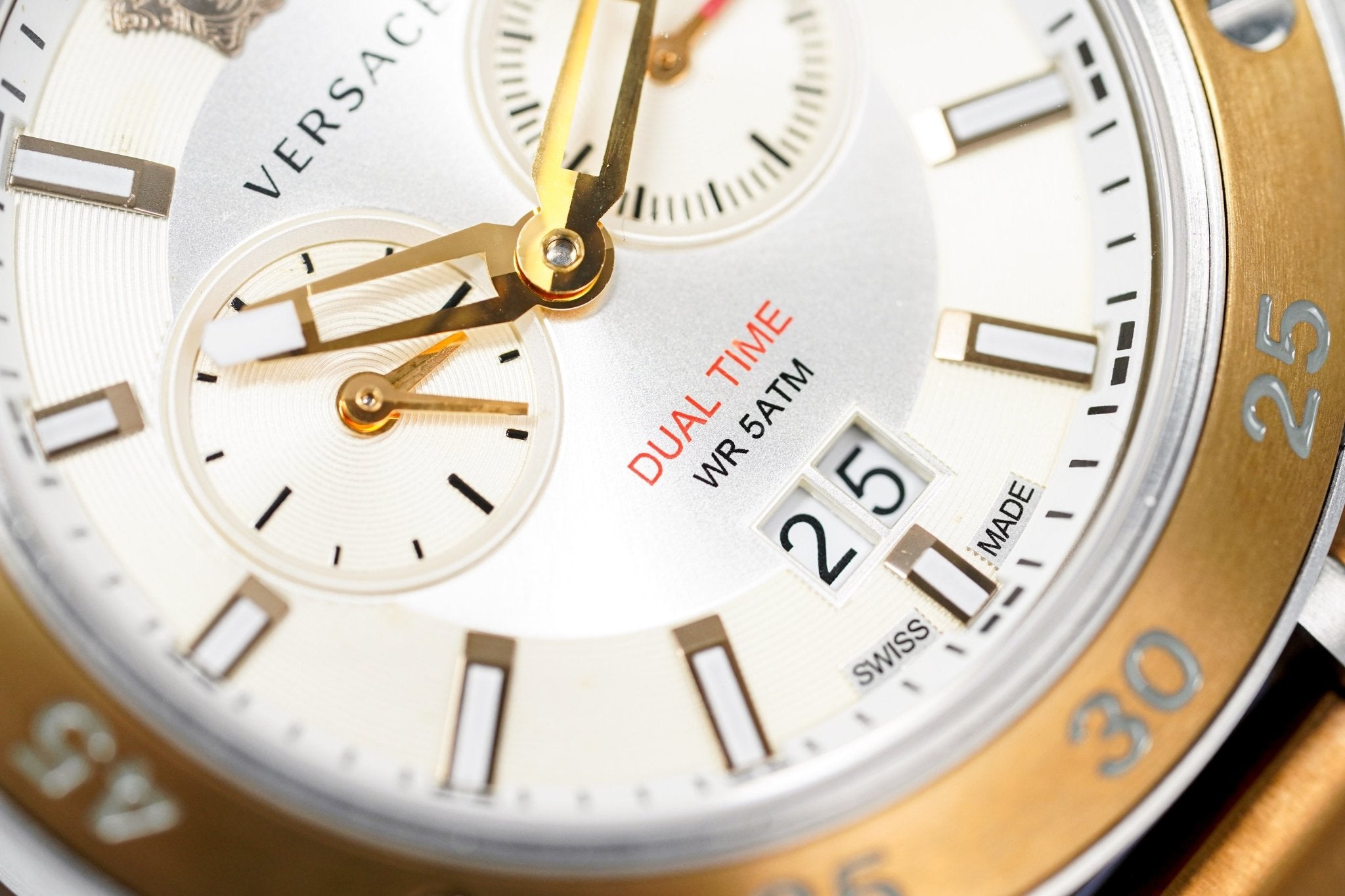 Versace V Extreme Chronograph White Dial Rose Gold Stainless Steel Watch for Women - VCN050017