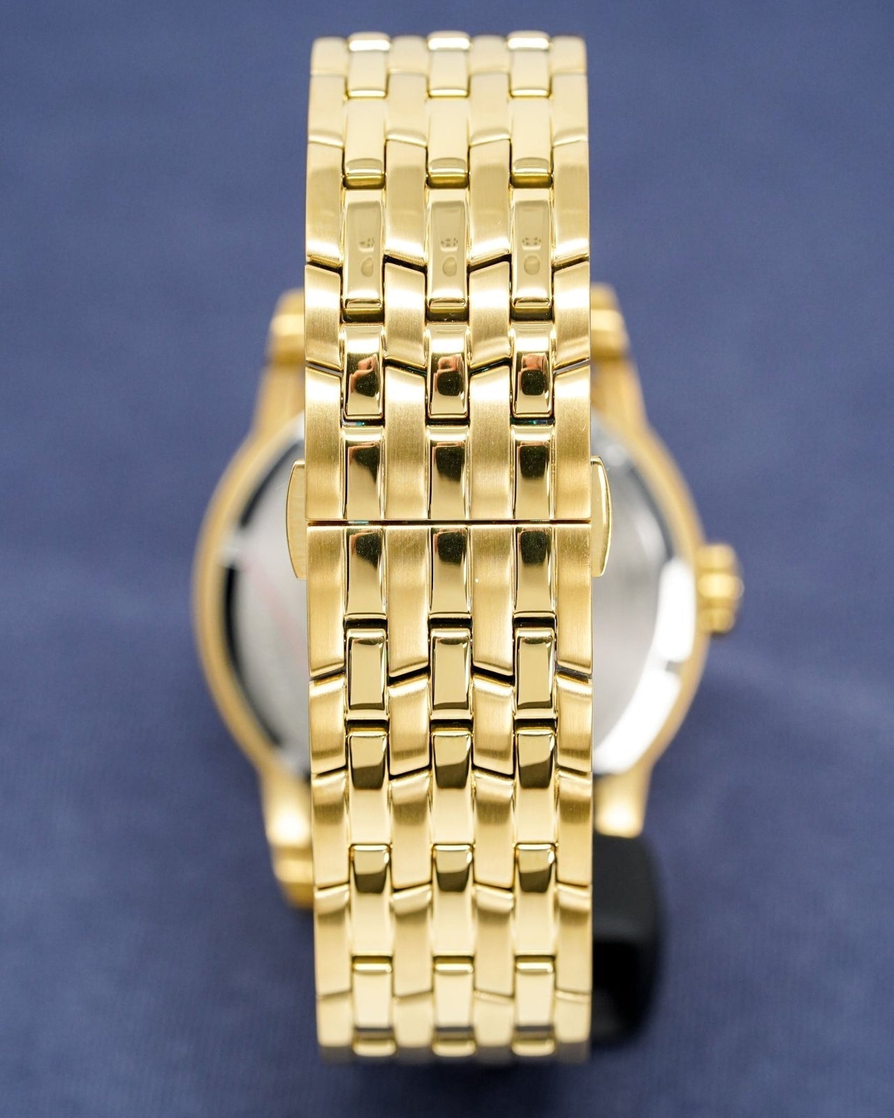  Shop Authentic Versace Code Quartz Silver Dial Gold Steel Strap Watch For Men - VEPO00420 - Luxxuri