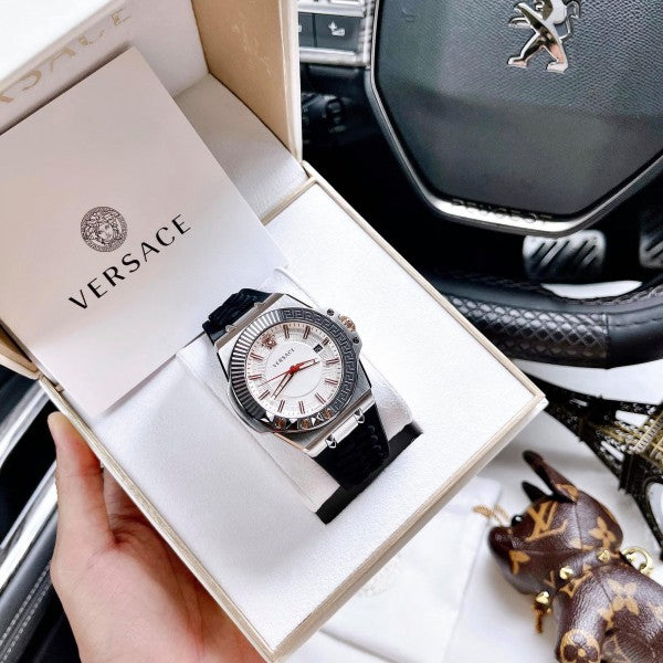  Shop Authentic Versace Chain Reaction Quartz White Dial Black Rubber Strap Watch for Men - VEDY00219 - Luxxuri
