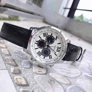  Shop Authentic Guess Chronograph Quartz White Dial Brown Leather Strap Watch For Men - W0380G1 - Luxxuri