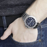  Shop Authentic Guess Rigor Quartz Black Dial Silver Steel Strap Watch For Men - W0218G2 - Luxxuri