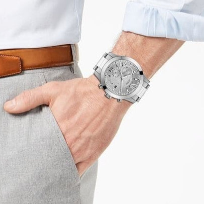  Shop Authentic Guess Atlas Chronograph Silver Dial Silver Steel Strap Watch For Men - W0668G7 - Luxxuri