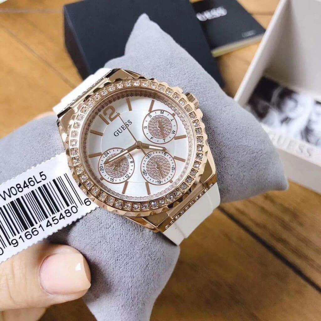  Shop Authentic Guess Starlight Diamonds White Dial White Rubber Strap Watch for Women - W0846L5 - Luxxuri