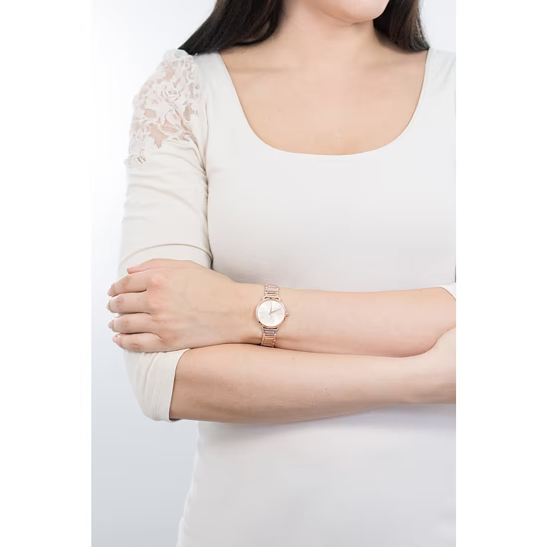  Shop Authentic Michael Kors Portia Analog Quartz Rose Gold Dial Rose Gold Steel Strap Watch For Women - MK3839 - Luxxuri