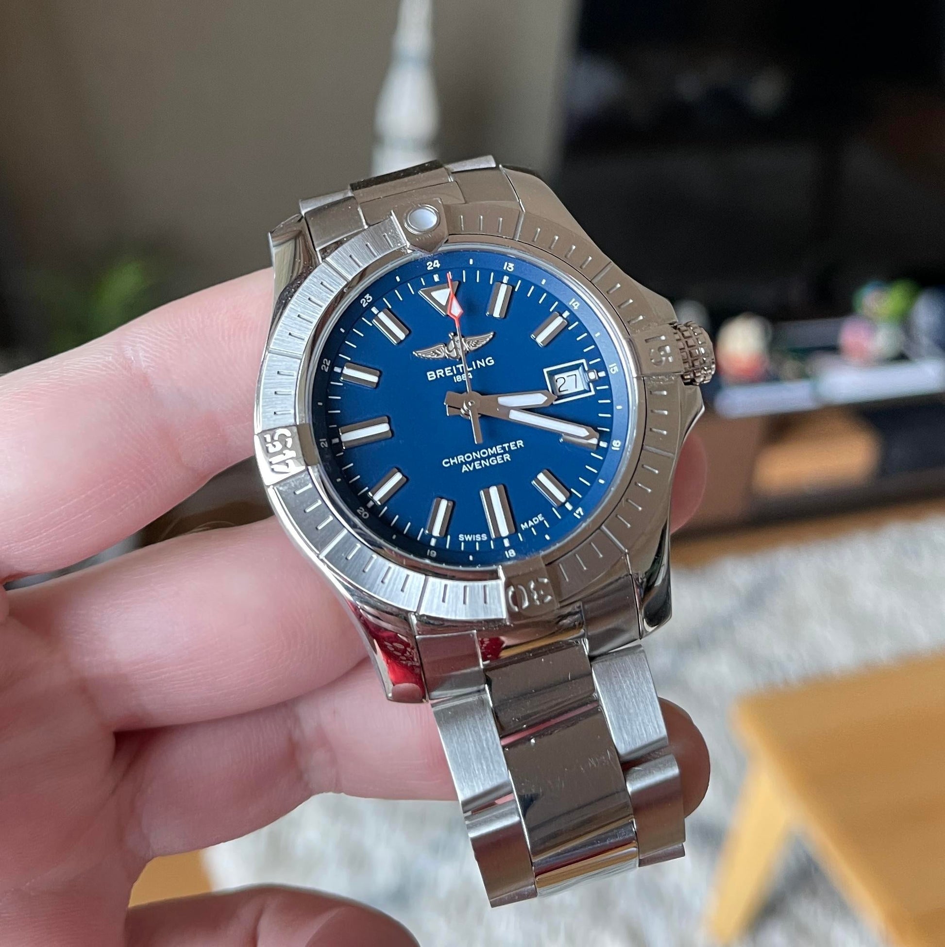  Shop Authentic Breitling Avenger Automatic 43mm Blue Dial Silver Steel Strap Watch for Men - A17318101C1A1 - Luxxuri