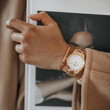  Shop Authentic Daniel Wellington Iconic Link White Dial Rose Gold Steel Strap Watch For Women - DW00100209 - Luxxuri