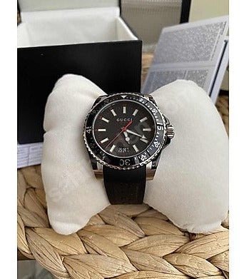  Shop Authentic Gucci Dive Quartz Black Dial Black Rubber Strap Watch For Men - YA136303 - Luxxuri