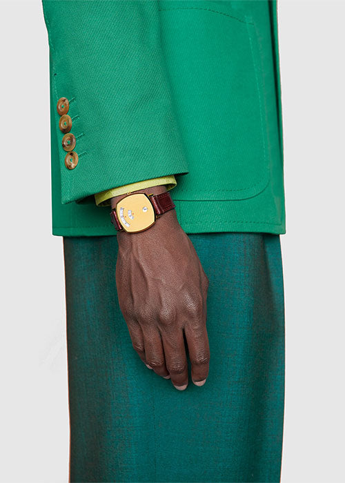  Shop Authentic Gucci Grip Quartz Gold Dial Maroon Leather Strap Watch For Women - YA157402 - Luxxuri