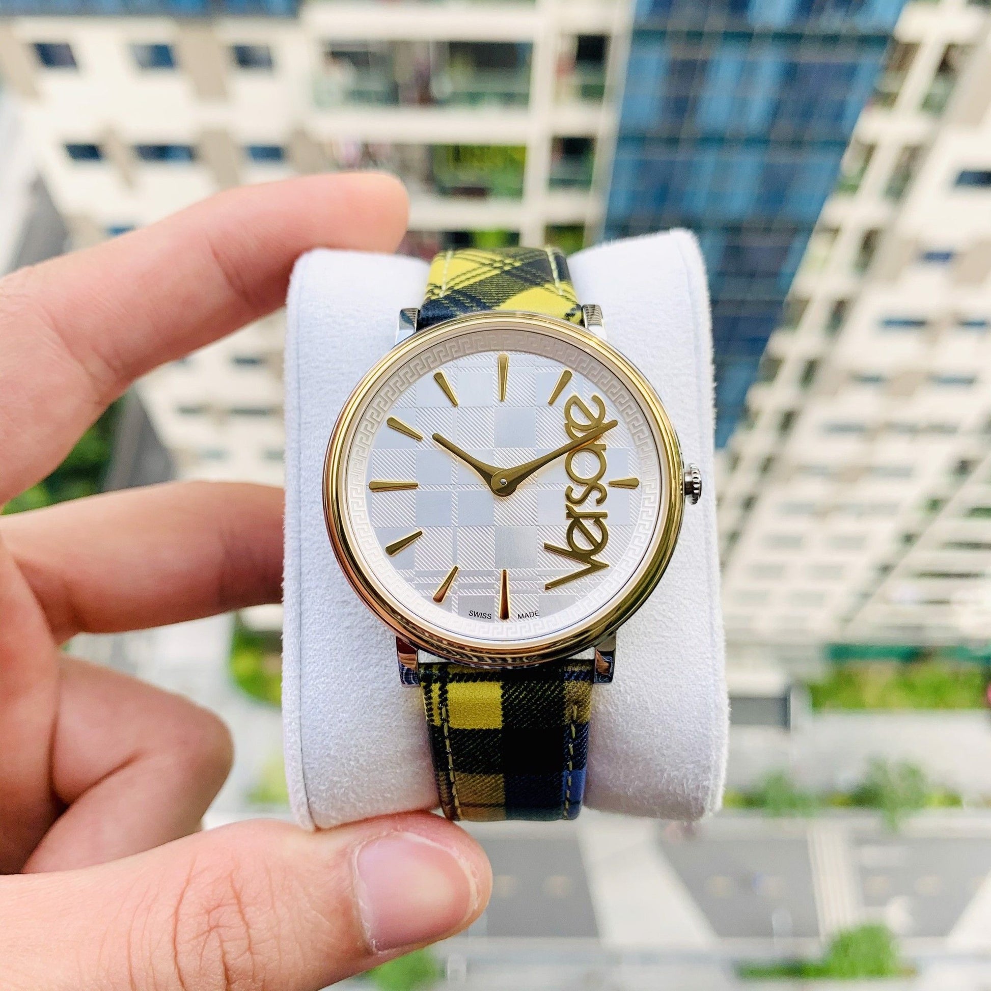  Shop Authentic Versace V-Circle The Clans Edition Silver Dial Multicolor Leather Strap Watch for Women - VE8100118 - Luxxuri