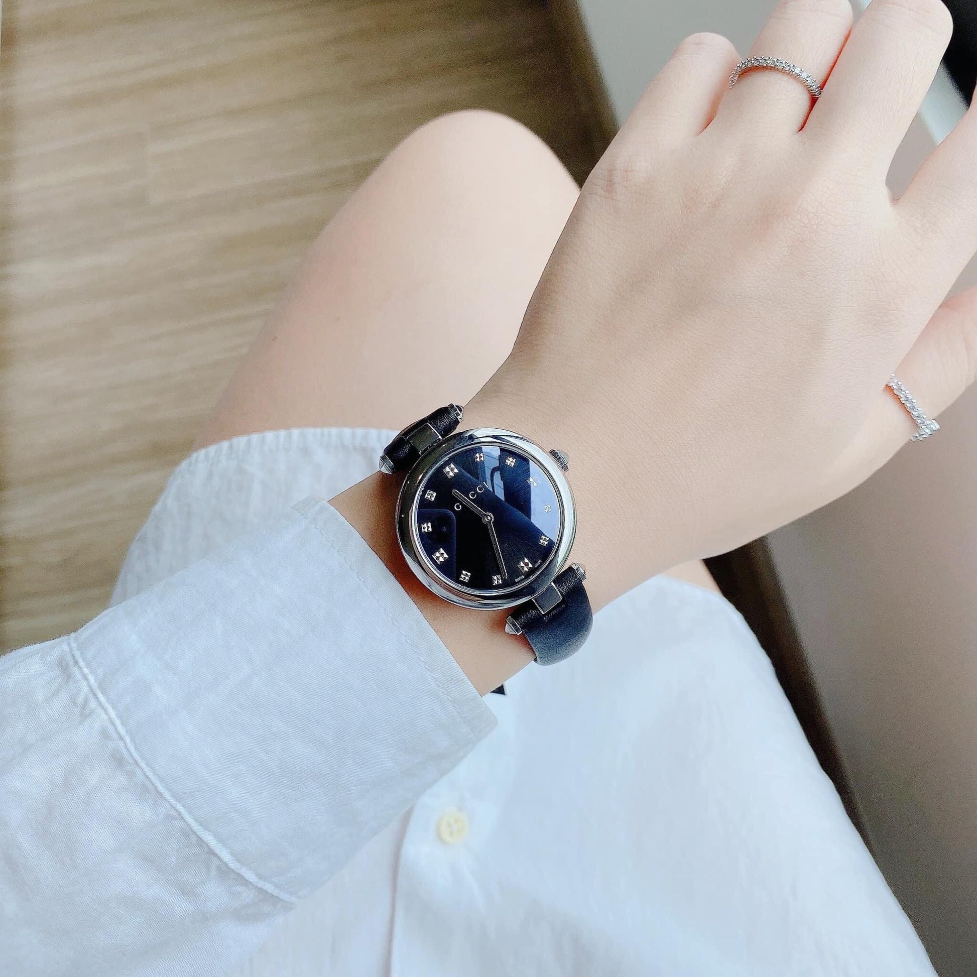  Shop Authentic Gucci Diamantissima Diamonds Black Dial Black Leather Strap Watch For Women - YA141403 - Luxxuri