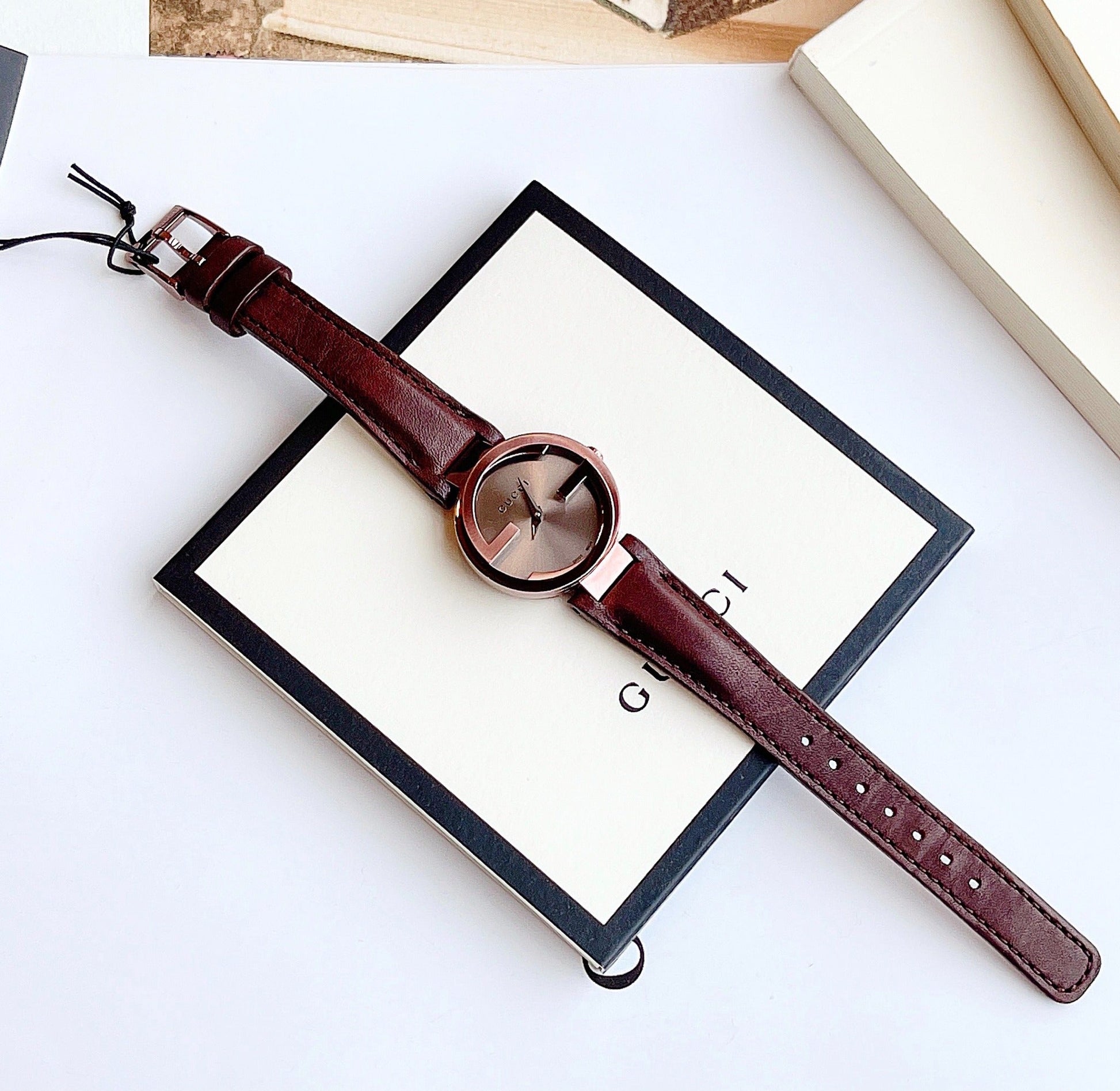  Shop Authentic Gucci Interlocking Iconic Brown Dial Brown Leather Strap Watch For Women - YA133207 - Luxxuri