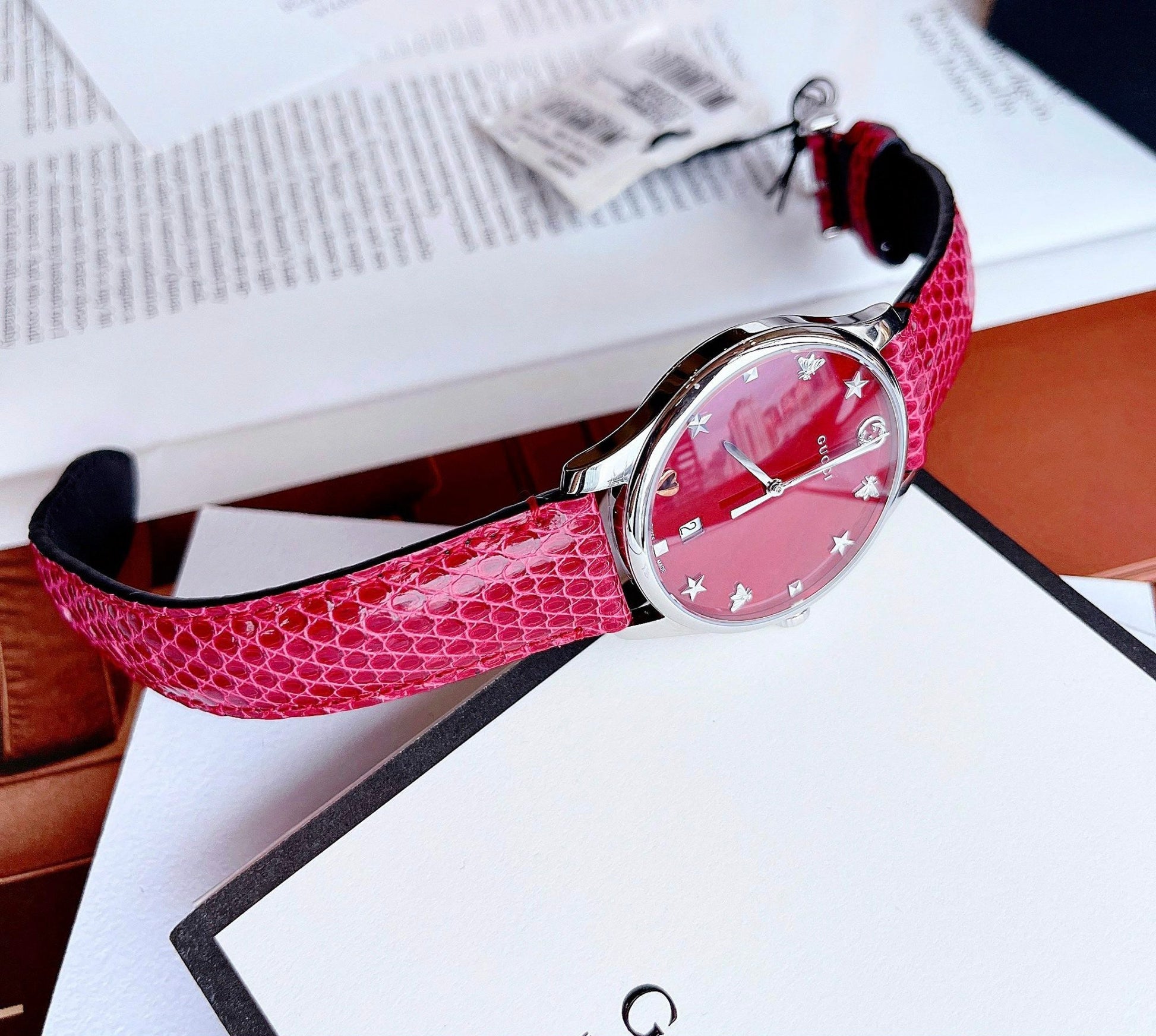  Shop Authentic Gucci G-Timeless Cherry Red Mother of Pearl Dial 27mm Watch For Women - YA126584 - Luxxuri