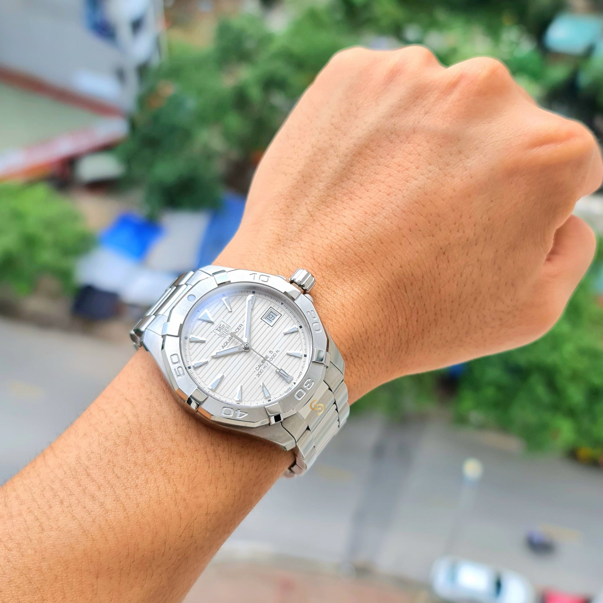  Shop Authentic Tag Heuer Aquaracer Automatic White Dial Silver Steel Strap Watch for Men - WAY2111.BA0928 - Luxxuri