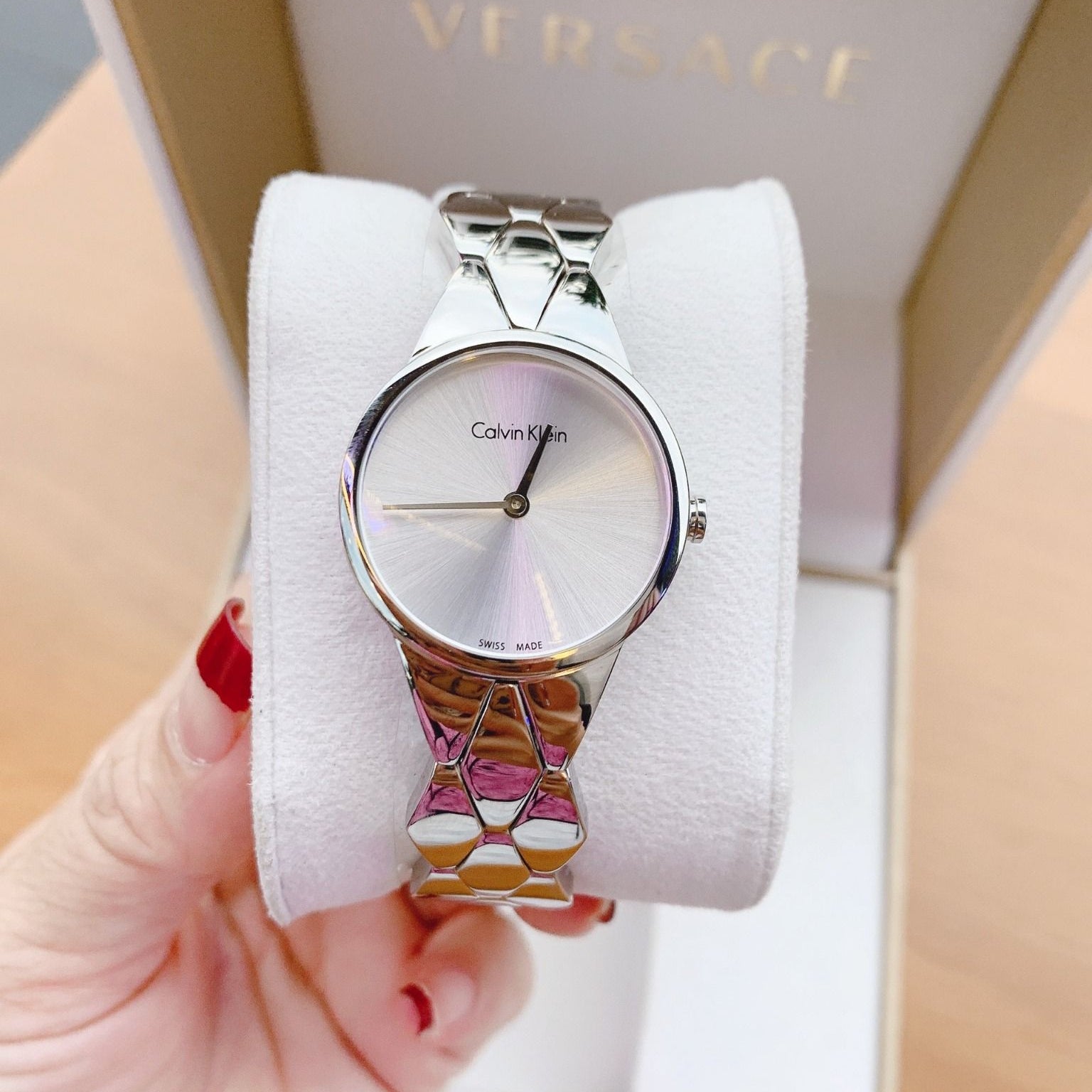  Shop Authentic Calvin Klein Snake Silver Dial Silver Steel Strap Watch For Women - K6E23146 - Luxxuri