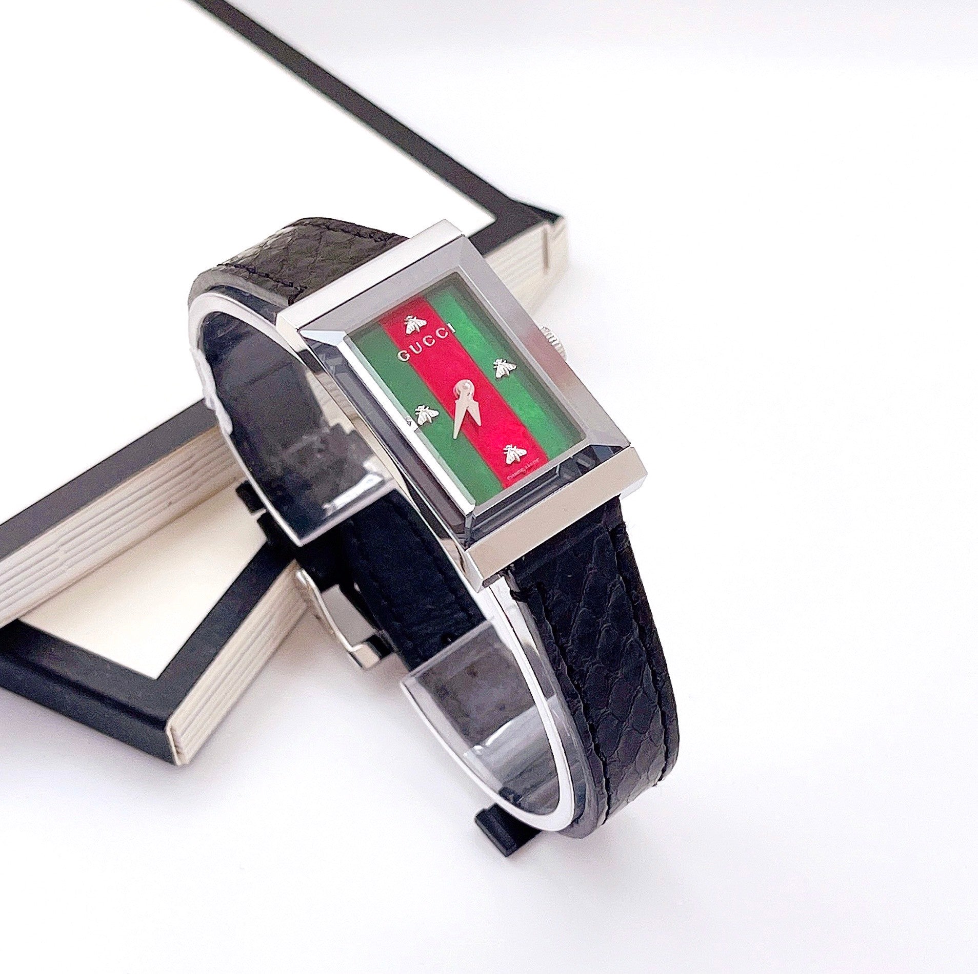  Shop Authentic Gucci G-Frame Mother of Pearl Green & Red Dial Black Leather Strap Watch For Women - YA147403 - Luxxuri