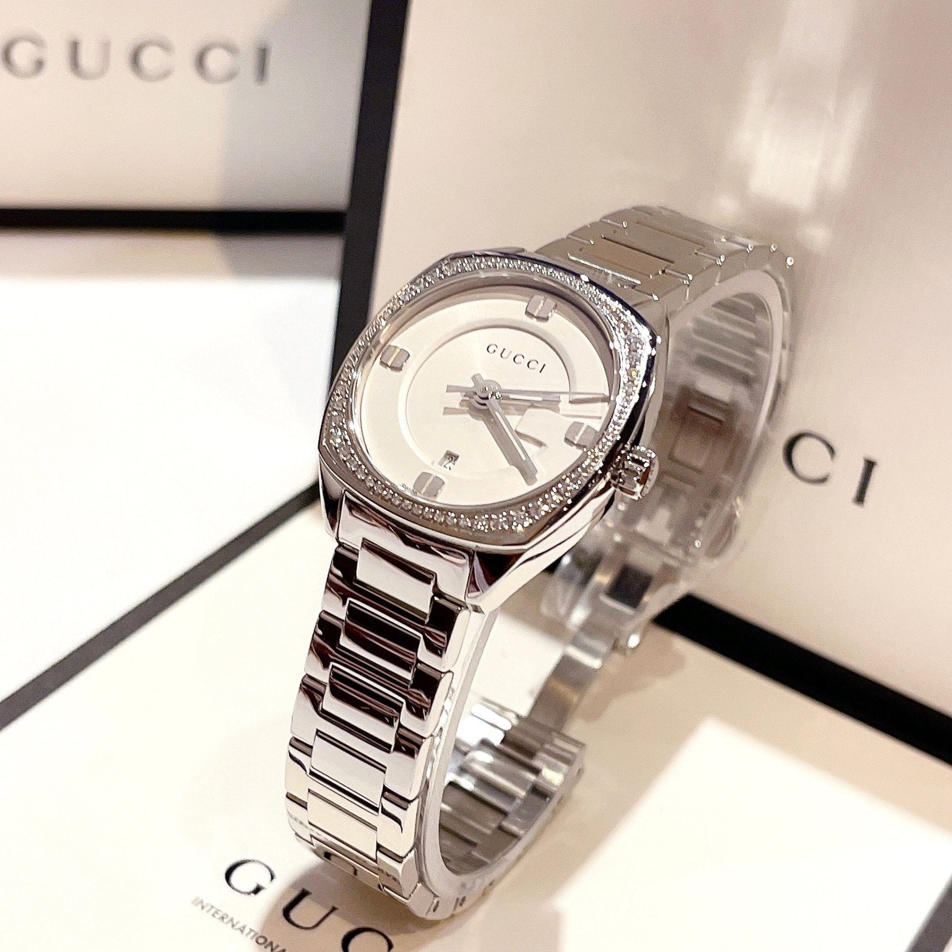  Shop Authentic Gucci GG2570 Diamonds White Dial Silver Steel Strap Watch For Women - YA142506 - Luxxuri